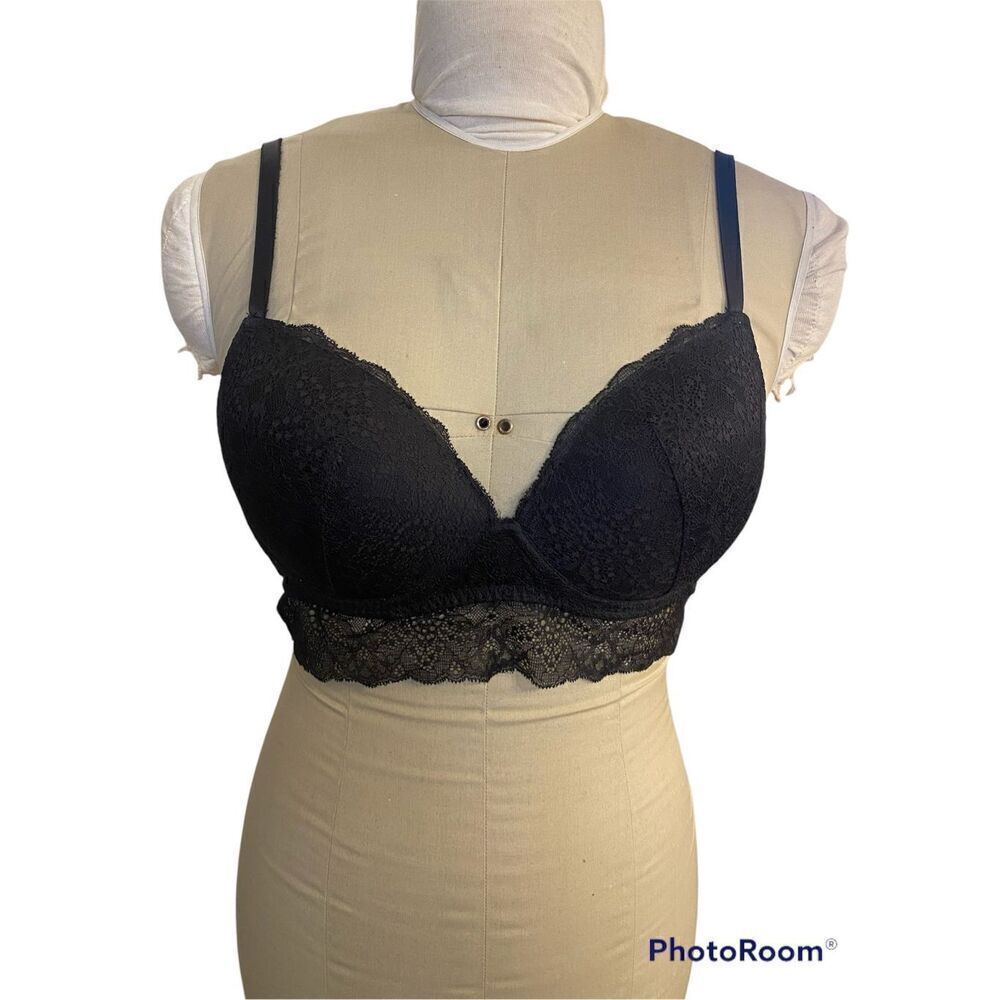 PINK Victoria’s Secret Lace Wireless Push Up Bra Black